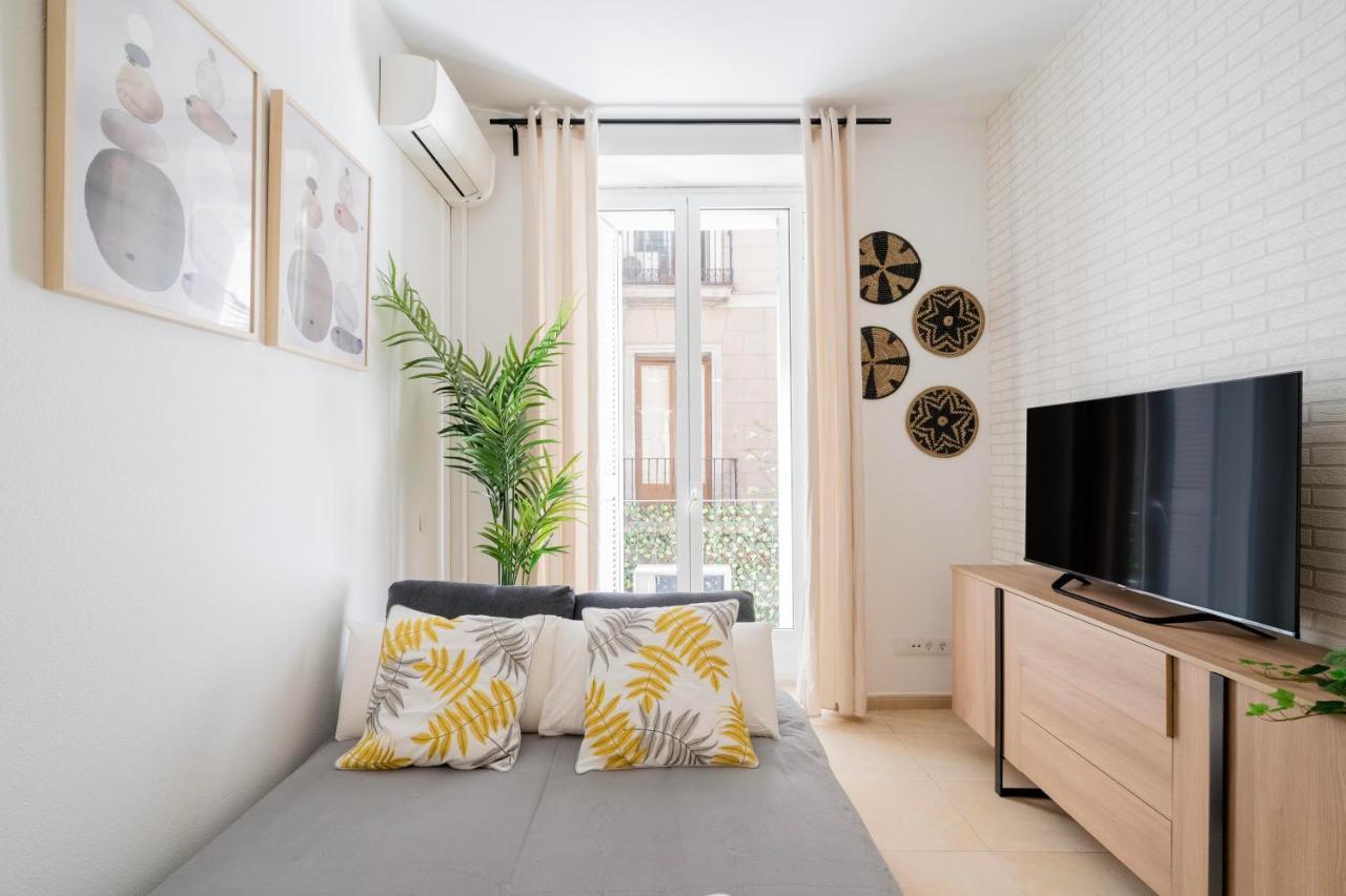 For You Rentals Elegante Y Bonito Apartamento Temporal En El Corazon De Madrid Inf1C Exterior foto
