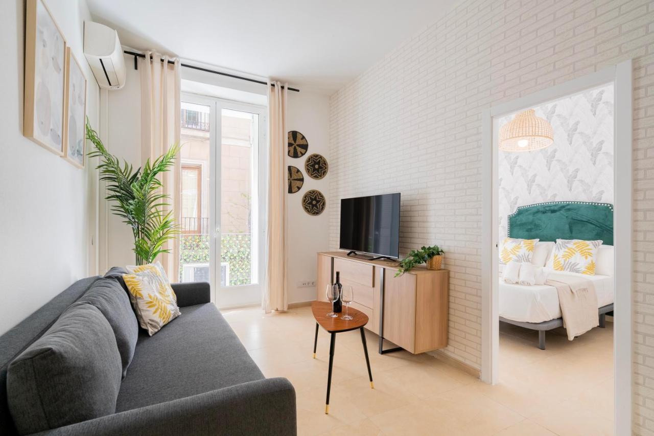 For You Rentals Elegante Y Bonito Apartamento Temporal En El Corazon De Madrid Inf1C Exterior foto